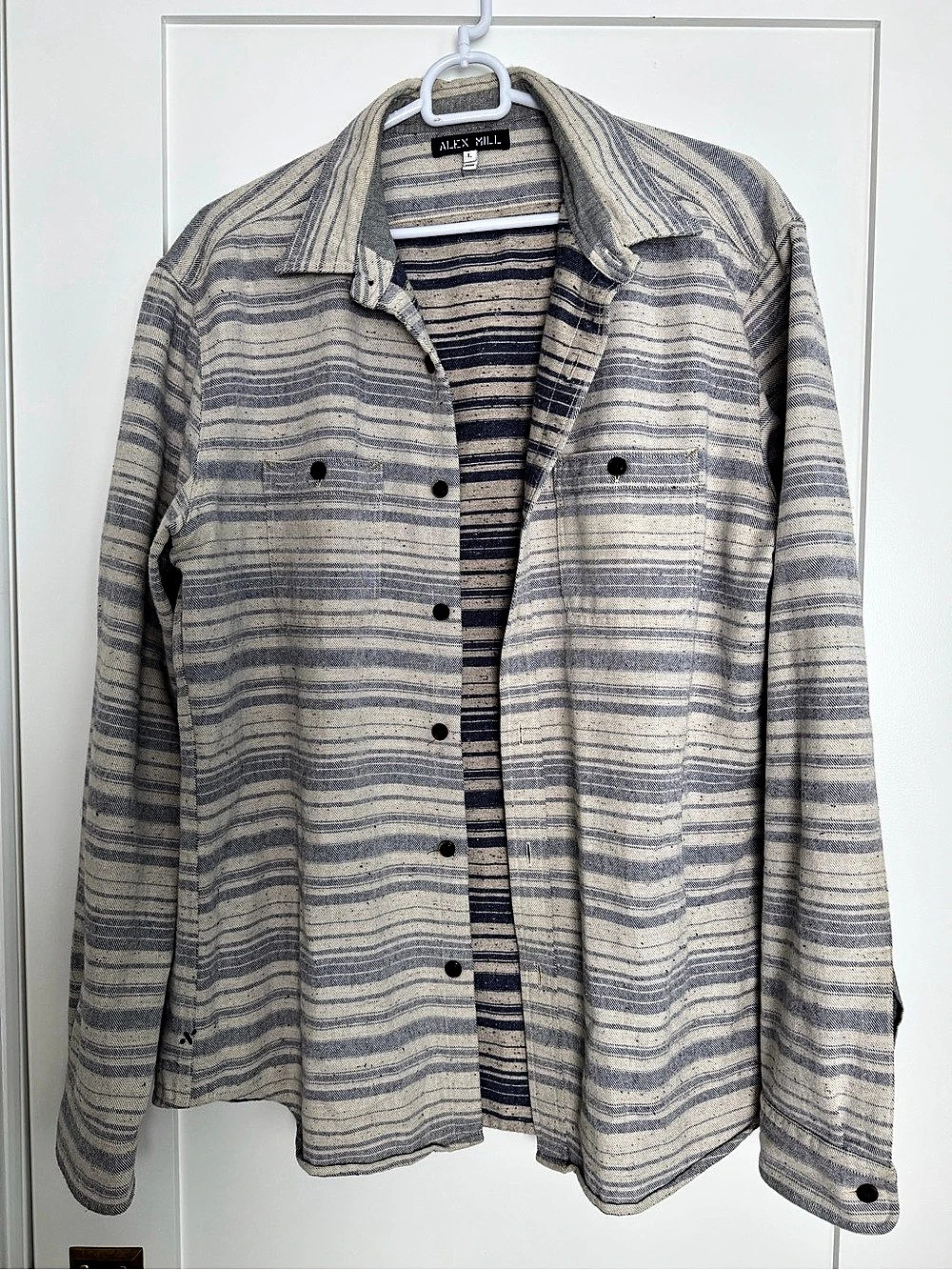 Alex Mill Striped Button Down in Blue & Cream Size Large